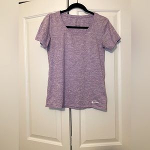 Nike women’s top